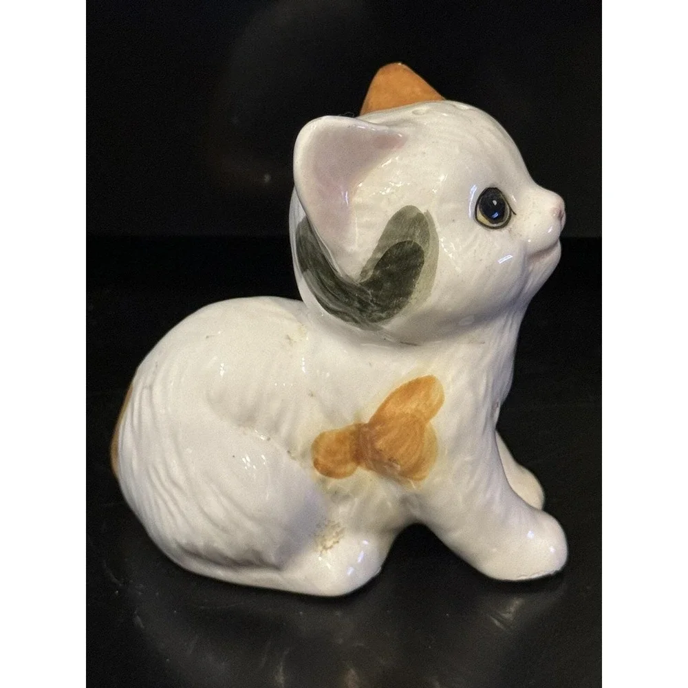 Vintage 1998 H & HD, 2adorable Cats Salt & Pepper Shaker Set , Made In Mexico